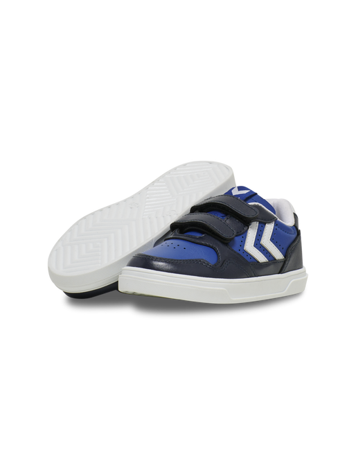 CAMDEN JR, BLACK IRIS, packshot