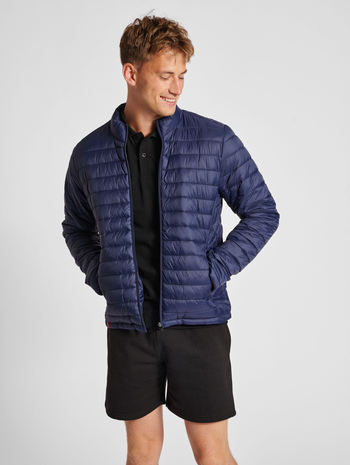 hmlRED QUILTED JACKET, MARINE, model