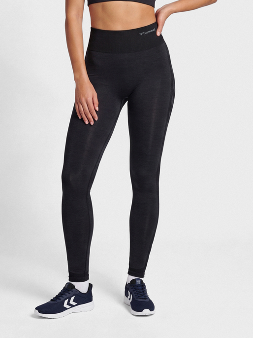 hmlMT SHINE SEAMLESS MW TIGHTS, BLACK MELANGE, model