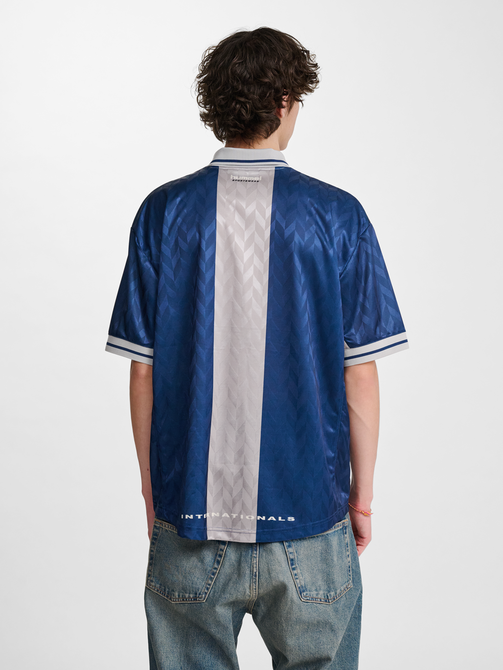 hmlLOOSE FB JERSEY S/S, ESTATE BLUE, model