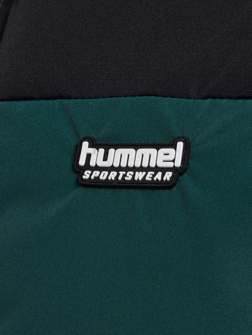 hmlPUFF VEST SPORTSWEAR, PONDEROSA PINE hmlPUFF VEST SPORTSWEAR, PONDEROSA PINE, packshot
