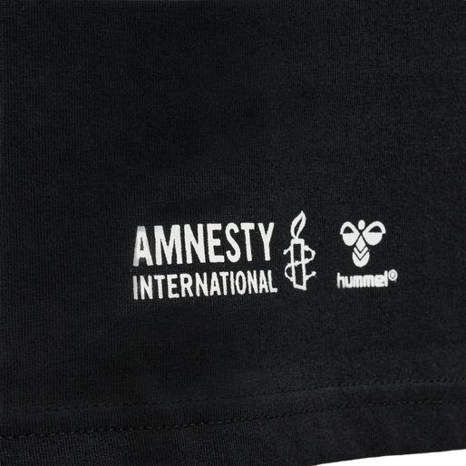 hmlAMNESTY T-SHIRT L/S, BLACK hmlAMNESTY T-SHIRT L/S, BLACK, packshot