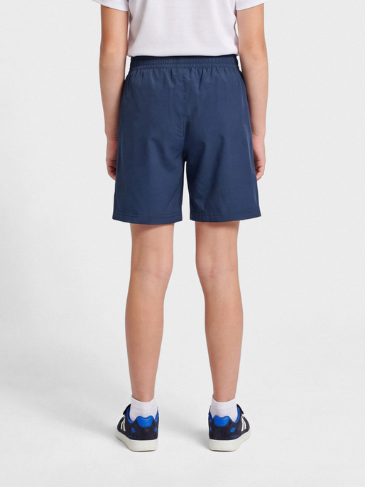 hmlMOVE GRID WOVEN SHORTS KIDS, MARINE, model