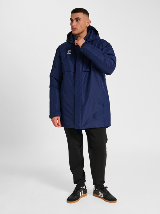 hmlGO PARKA JACKET, MARINE hmlGO PARKA JACKET, MARINE, model