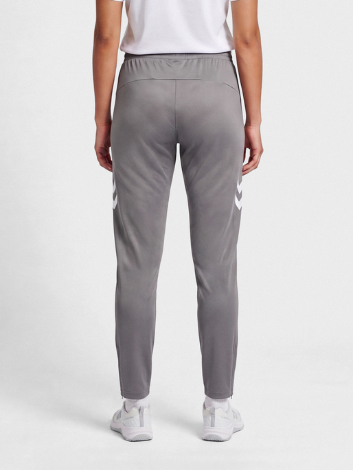 hmlLEAD 2.0 TRAINING PANTS WOMAN, STEEL GRAY, model