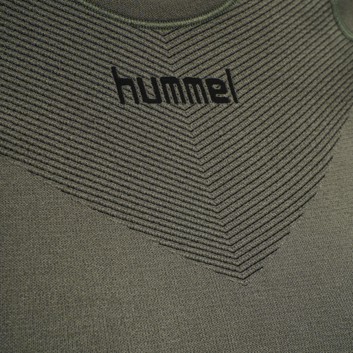 HUMMEL FIRST SEAMLESS JERSEY S/S WOMAN, GRAPE LEAF, packshot