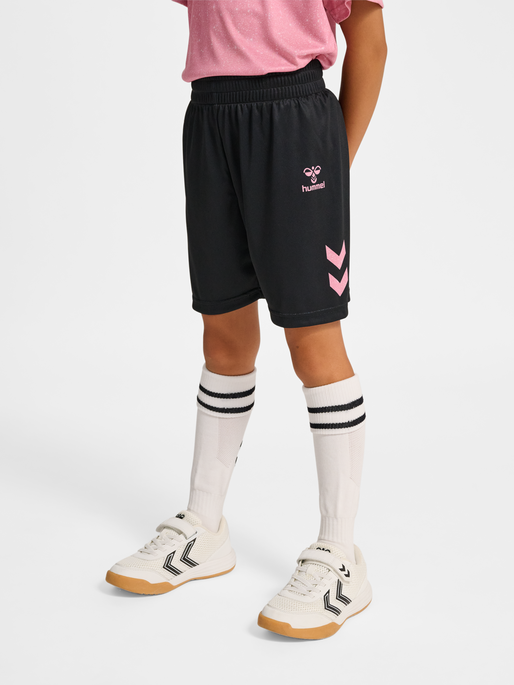 hmlSHIMMER SHORTS, BLACK/BRIDAL ROSE, model