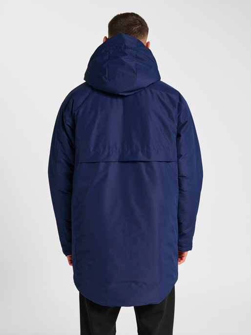 hmlGO PARKA JACKET, MARINE hmlGO PARKA JACKET, MARINE, model
