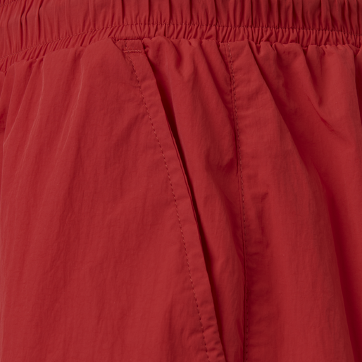 hmlVEJR OVERSIZED SHORTS, TRUE RED, packshot