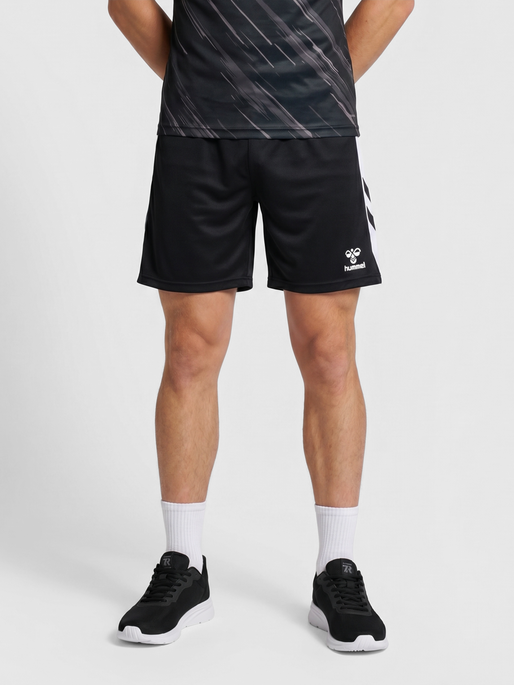 hmlMATCH SHORTS, BLACK/WHITE, model