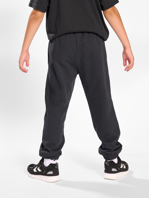 hmlDARE PANTS, 1525, model