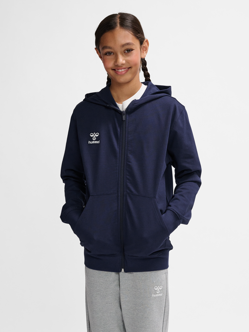 hmlGO 2.0 ZIP HOODIE KIDS, MARINE, model