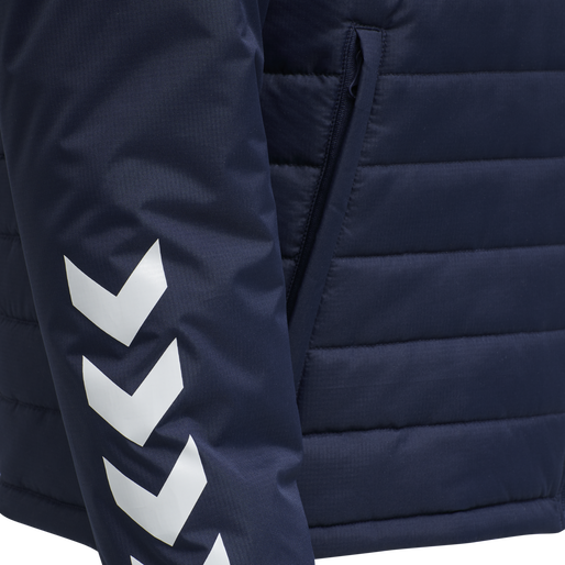 hmlPROMO SHORT BENCH JACKET, MARINE hmlPROMO SHORT BENCH JACKET, MARINE, packshot