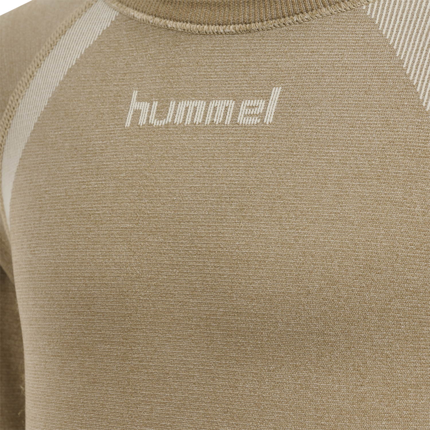 hmlSPIN SEAMLESS T-SHIRT L/S, SIMPLY TAUPE, packshot