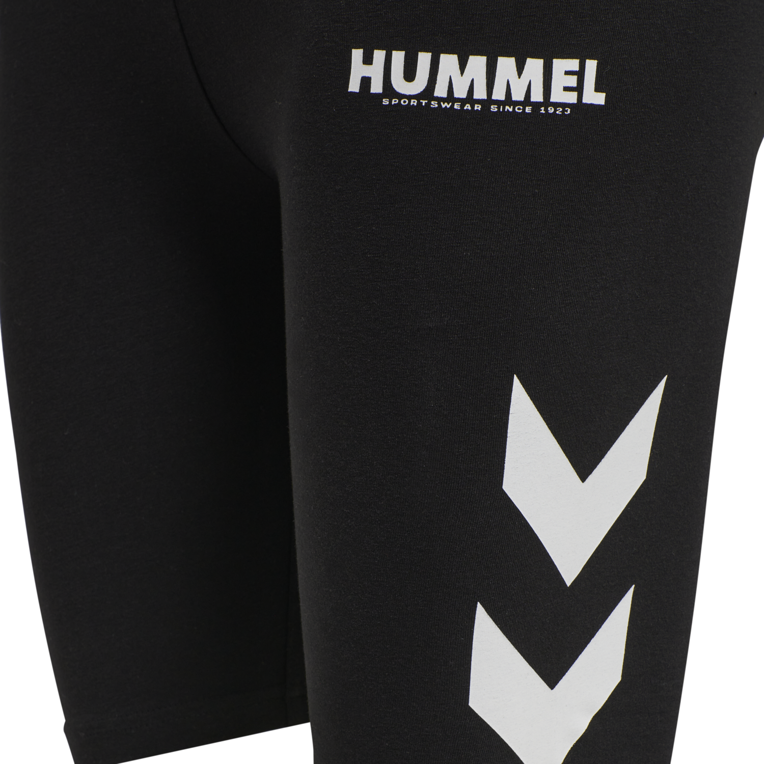 hmlLEGACY WOMAN TIGHT SHORTS, BLACK, packshot
