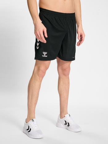 hmlSTALTIC POLY SHORTS, BLACK, model