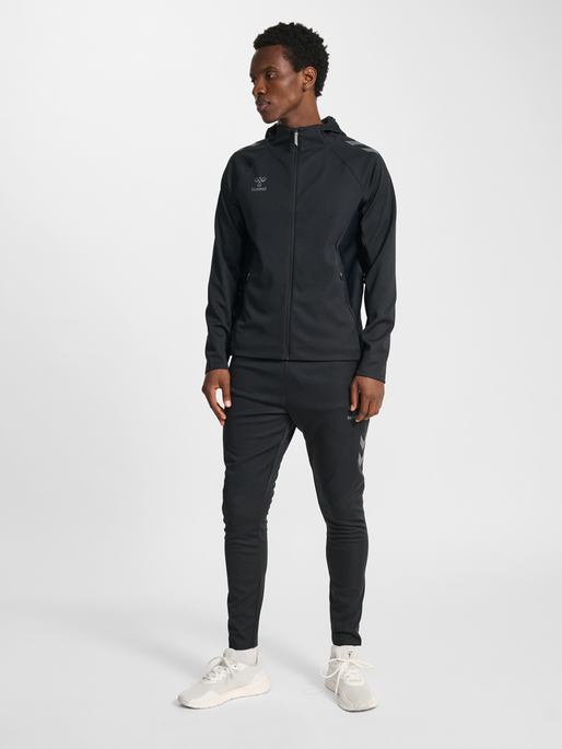 hmlCIMA 2.0 ZIP HOODIE, BLACK, model