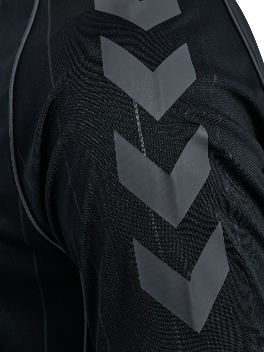 hmlPITCH T-SHIRT S/S, BLACK, packshot