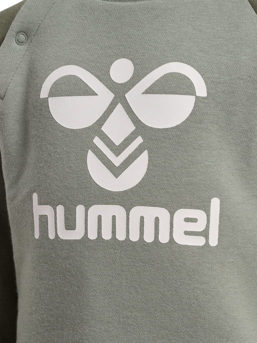 hmlHUMMING CREWSUIT, DUSTY OLIVE hmlHUMMING CREWSUIT, DUSTY OLIVE, packshot