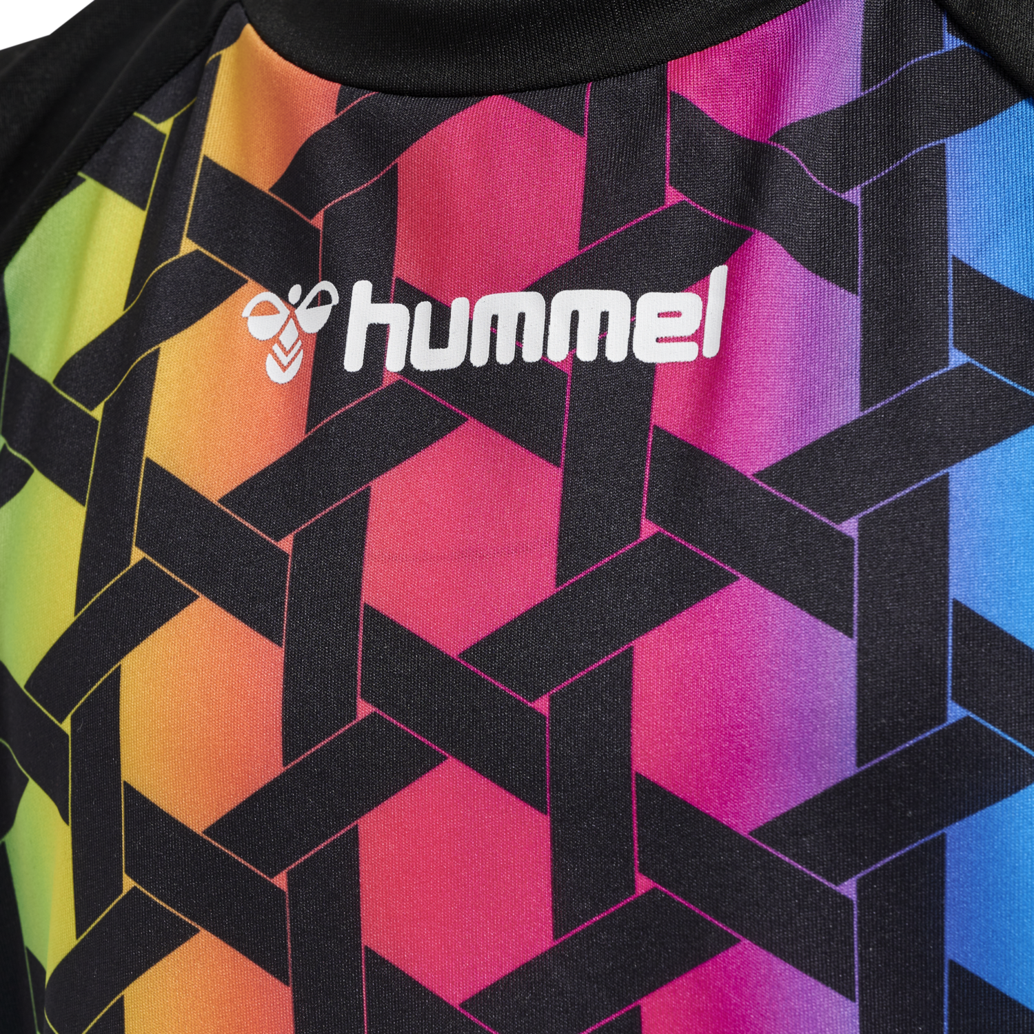 hmlCHAMPIONS SET, 2001, packshot