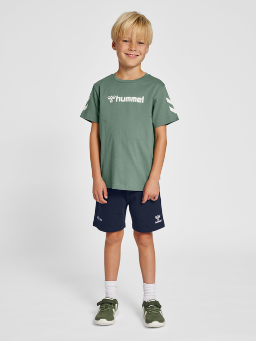 hmlNOVET SHORTS SET, 6575, model