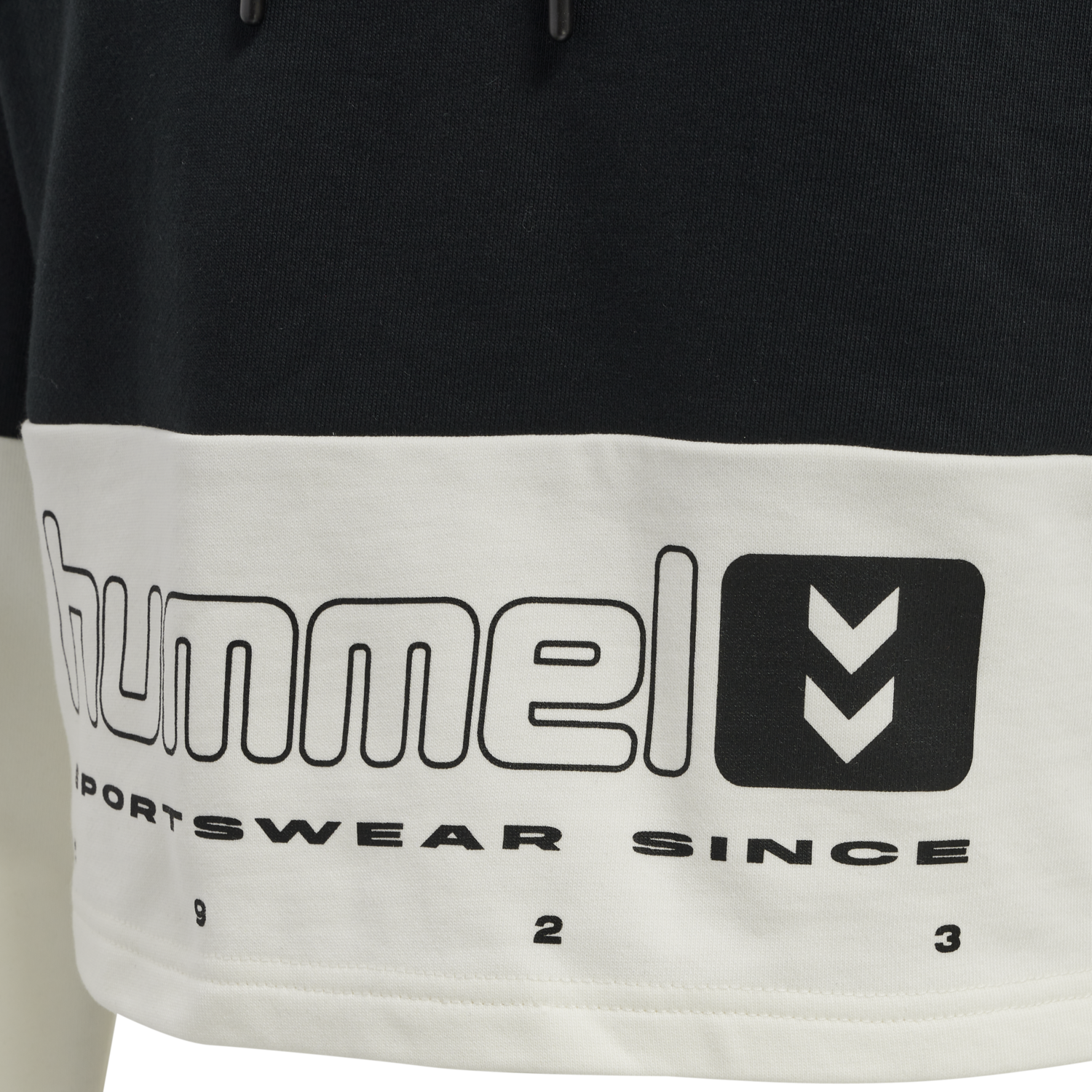 hmlLGC MAE CROPPED HOODIE, 2001, packshot