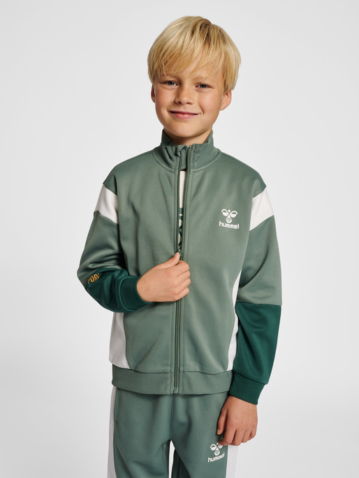 hmlJASON ZIP JACKET, 6575, model