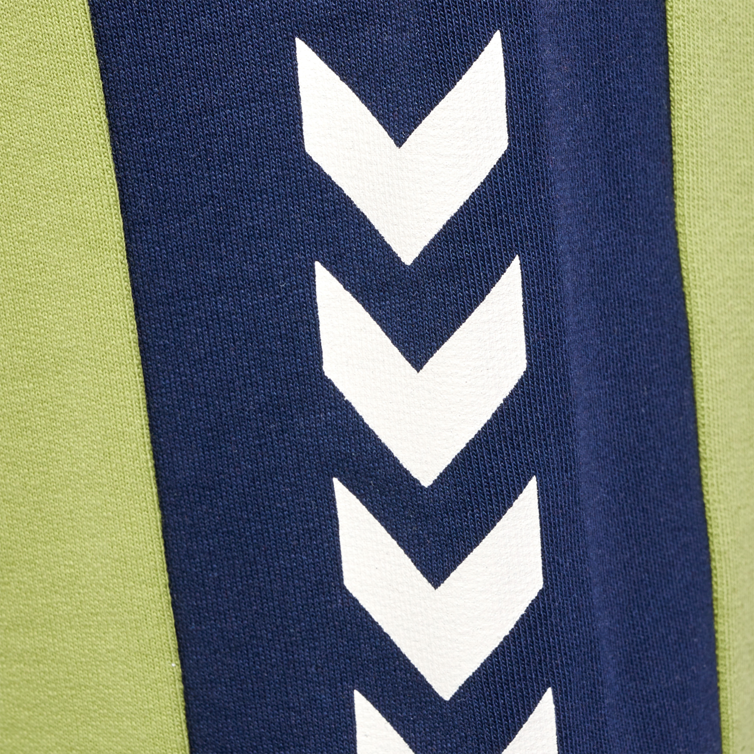 hmlRUSH BLOCK SHORTS, GREEN OLIVE, packshot