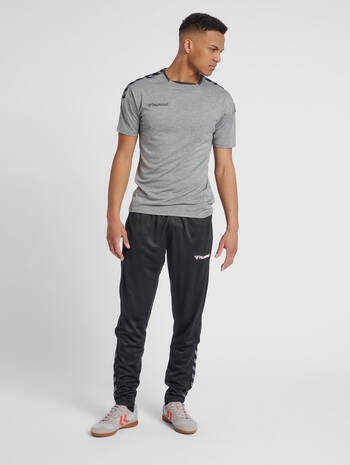 hmlAUTHENTIC POLY JERSEY S/S, GREY MELANGE, model
