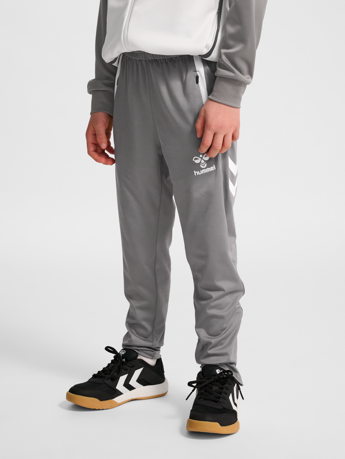 hmlLEAD 2.0 TRAINING PANTS KIDS, STEEL GRAY, model