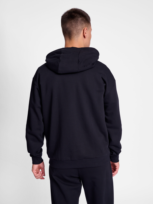 hmlFELIX LOOSE HOODIE, BLACK, model