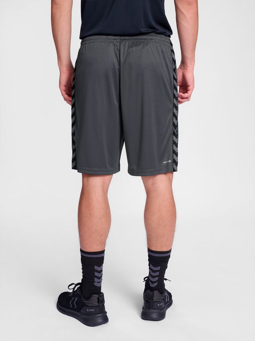 hmlAUTHENTIC PL SHORTS, ASPHALT, model