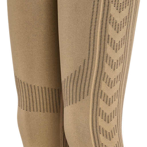 hmlMT SHAPING SEAMLESS MW TIGHTS, CURDS & WHEY, packshot