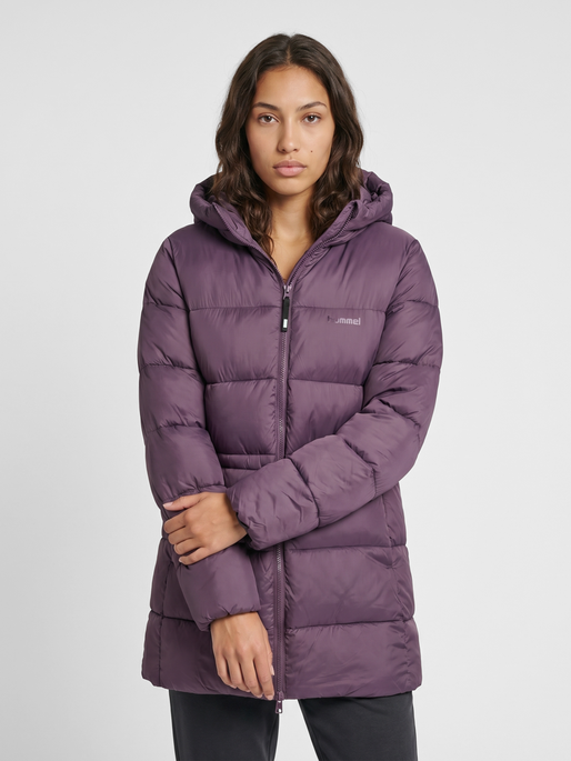 hmlMID LENGHT W PUFFER JACKET, BLACK PLUM, model