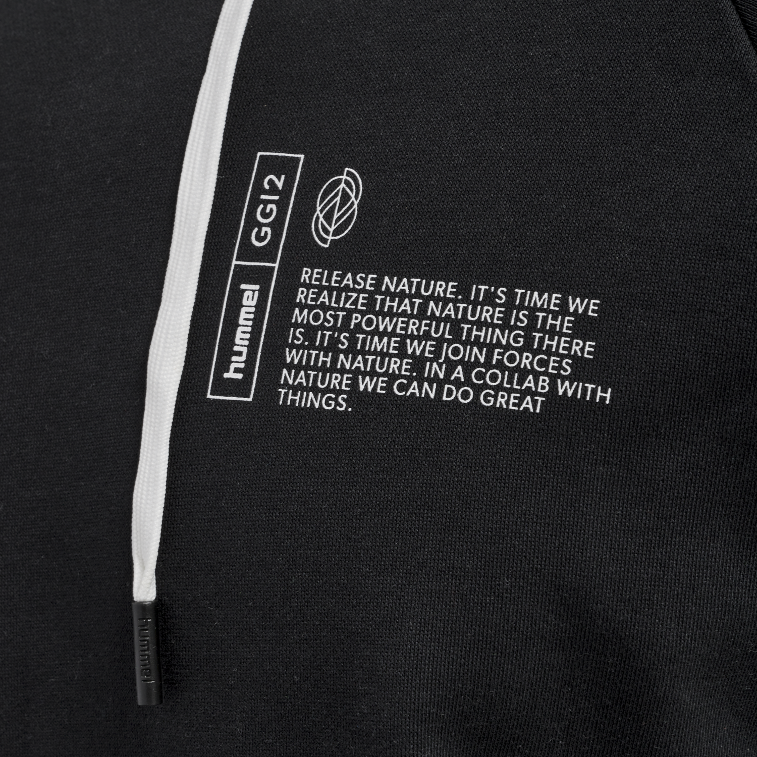 hmlGG12 SWEAT HOODIE, 2001, packshot