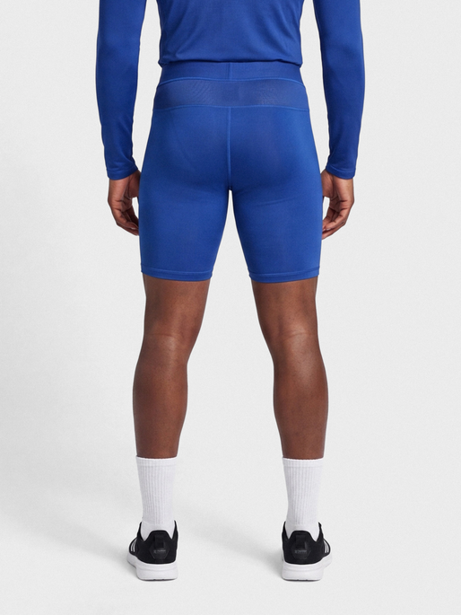 hmlBL PERFORMANCE SHORT TIGHTS, TRUE BLUE, model