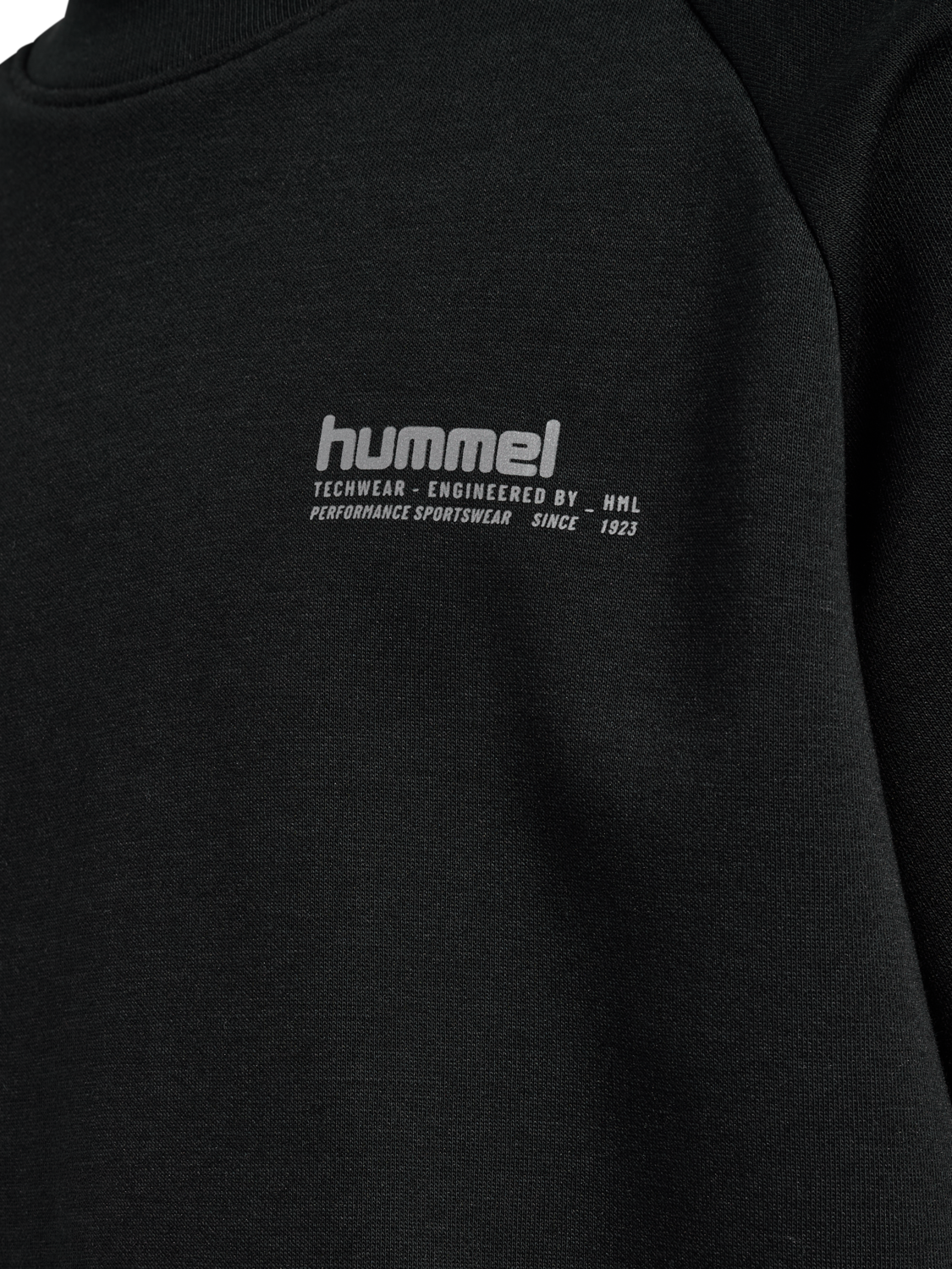 hmlJR TECH LOOSE T-SHIRT, BLACK, packshot