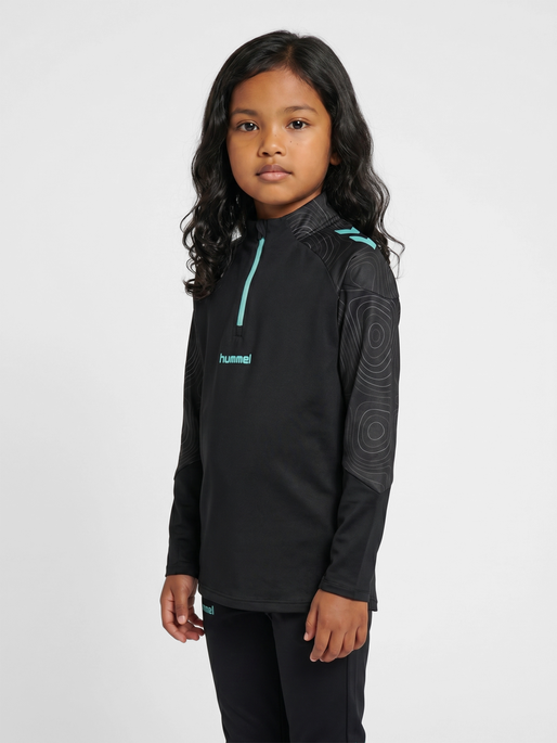 hmlBLAZE 2.0 TRAINING HALF ZIP KIDS, BLACK/POOL BLUE, model