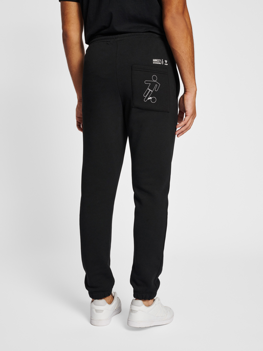 hmlAMNESTY SWEATPANTS, BLACK, model