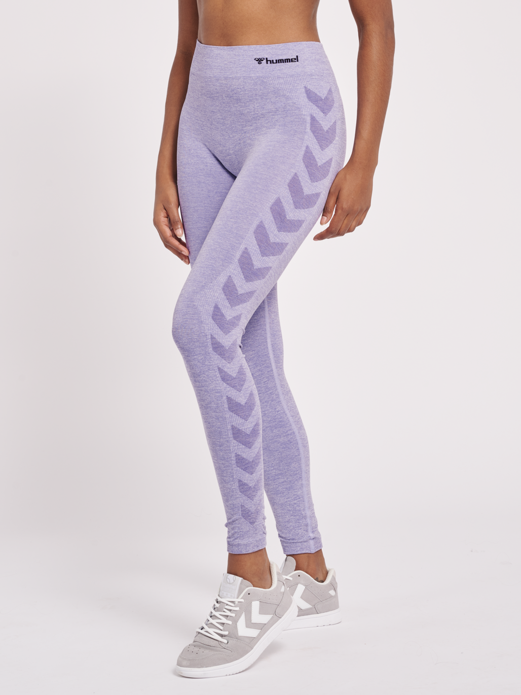 hmlCI SEAMLESS MID WAIST TIGHTS, LAVENDER MELANGE, model