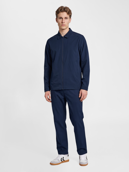 FORMAL OVERSHIRT BEE, NAVY BLAZER, model
