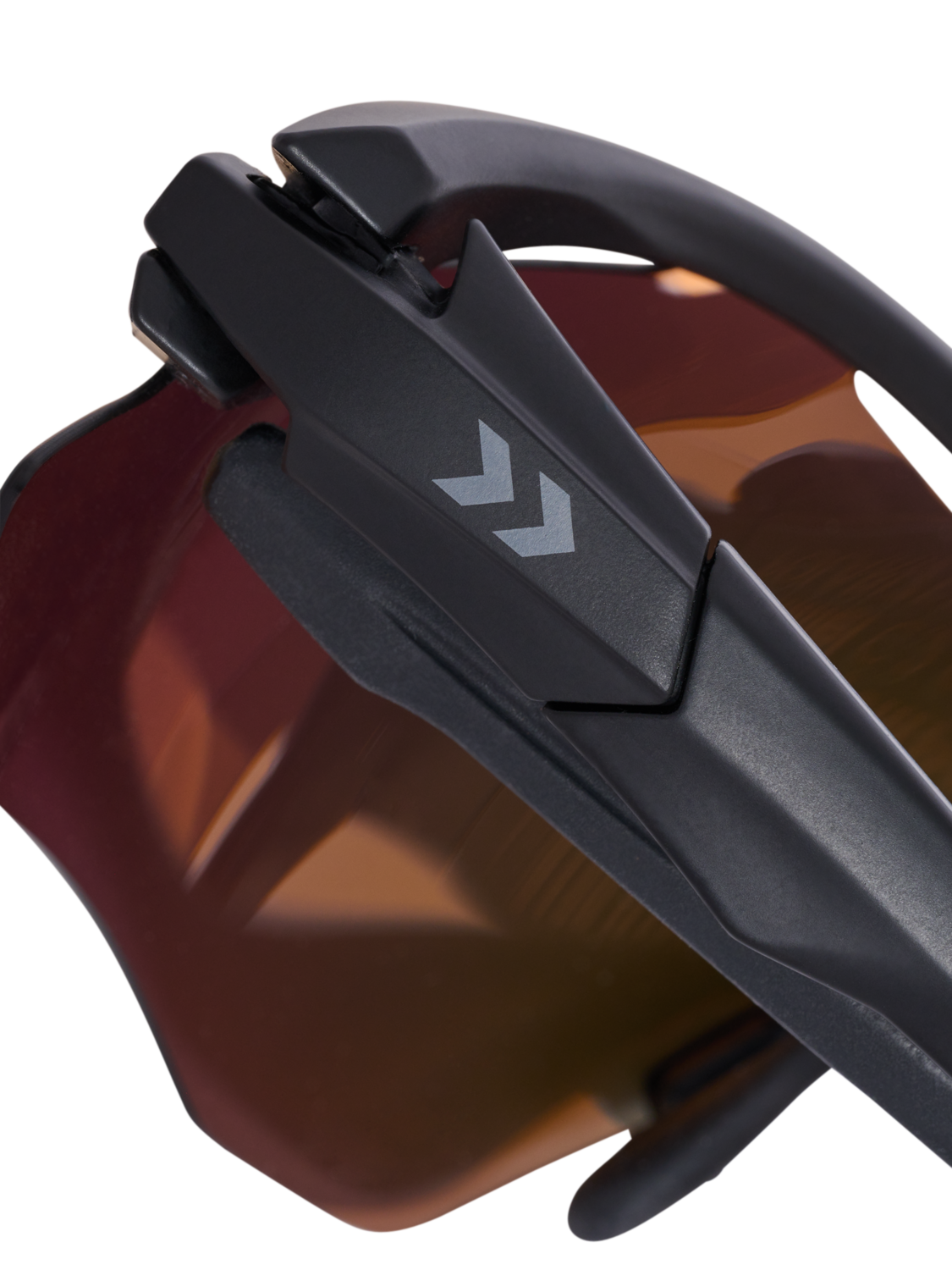 hmlBASE JUMPER, 2001, packshot