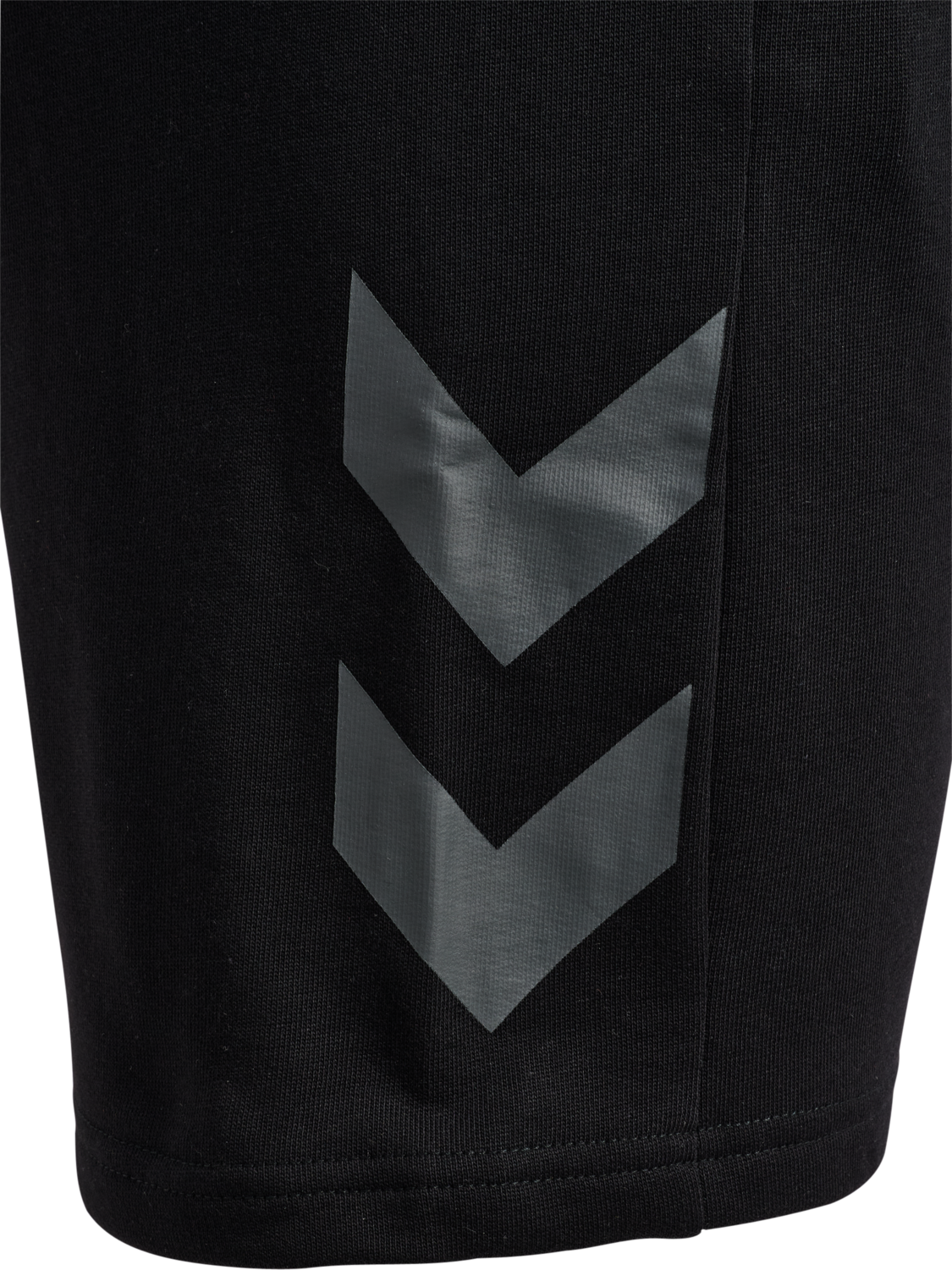 hmlLEGACY SHORTS, BLACK, packshot