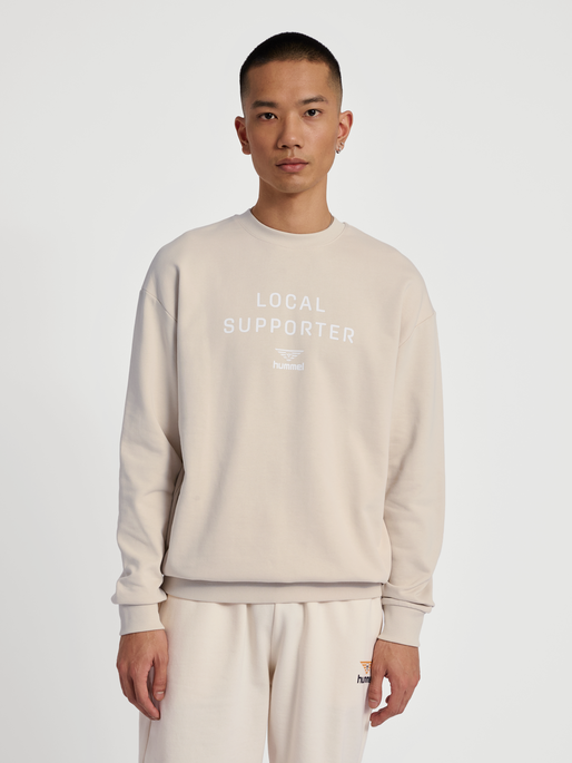 hmlHIVE OWEN SWEATSHIRT, FOG, model