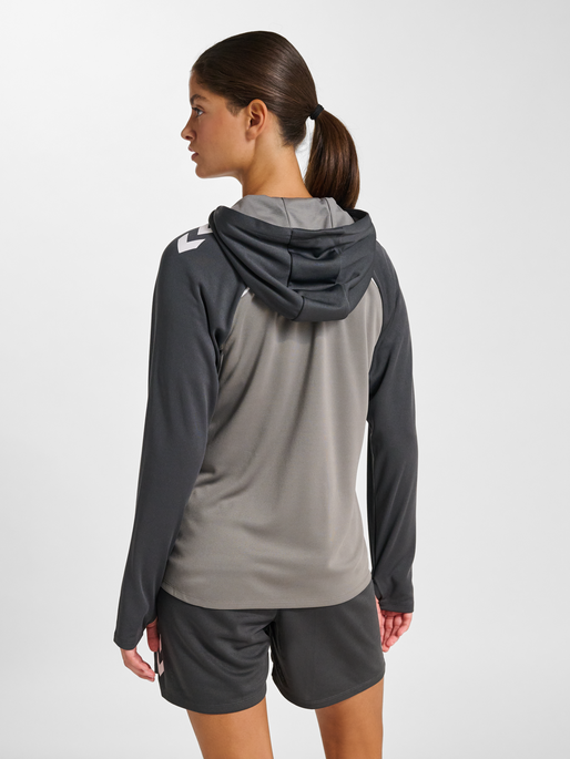 hmlLEAD 2.0 ZIP HOODIE WOMAN, STEEL GRAY/ASPHALT, model