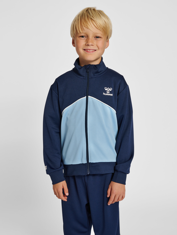 hmlLUBAGO TRACKSUIT, DUSK BLUE, model