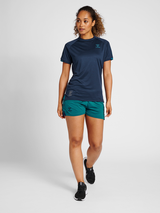 hmlGG12 ACTION JERSEY S/S WOMAN, 7026, model