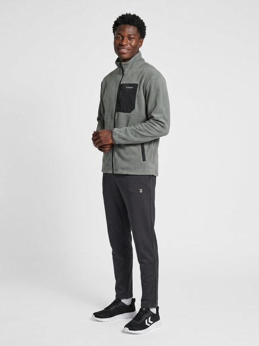 hmlPOLAR FLEECE JACKET, CASTOR GRAY, model
