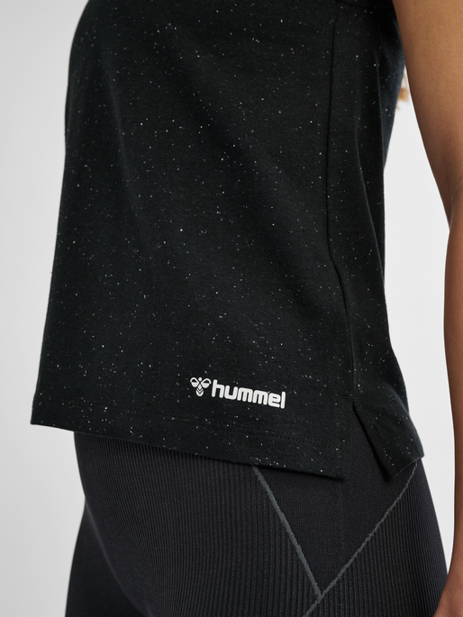 hmlMT ULTRA TOP, BLACK, model