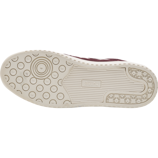 ST. POWER PLAY SUEDE, WINDSOR WINE, packshot